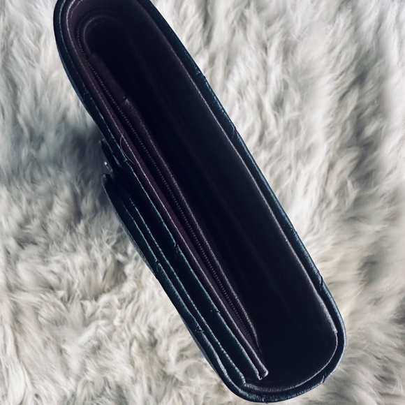 Chanel Classic Long Trifold Lambskin Wallet - Picture 4 of 7